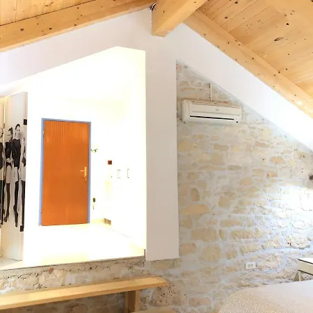 Ferienwohnung Medulin Labirint King Exterior foto